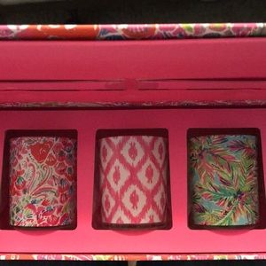 Brand New Lilly Pulitzer 3-piece candle set!